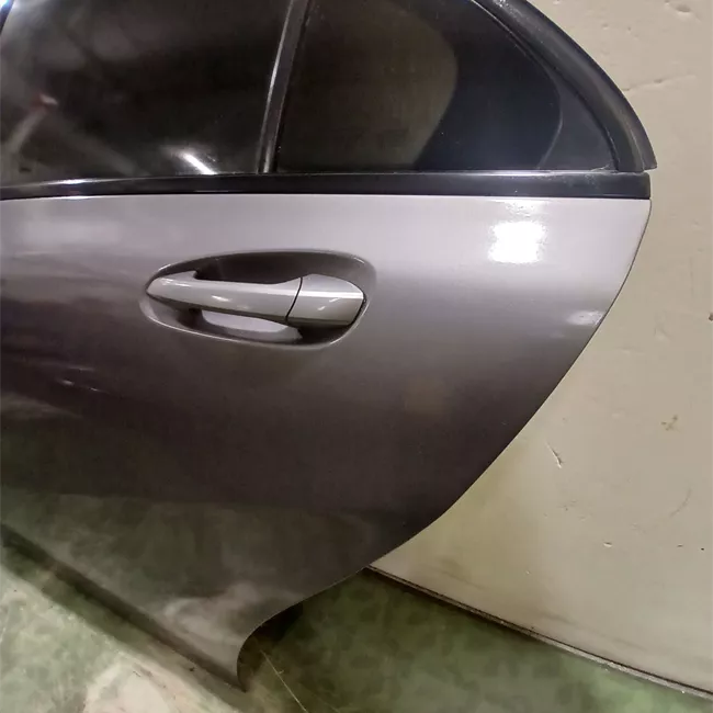 Porta posteriore sinistra