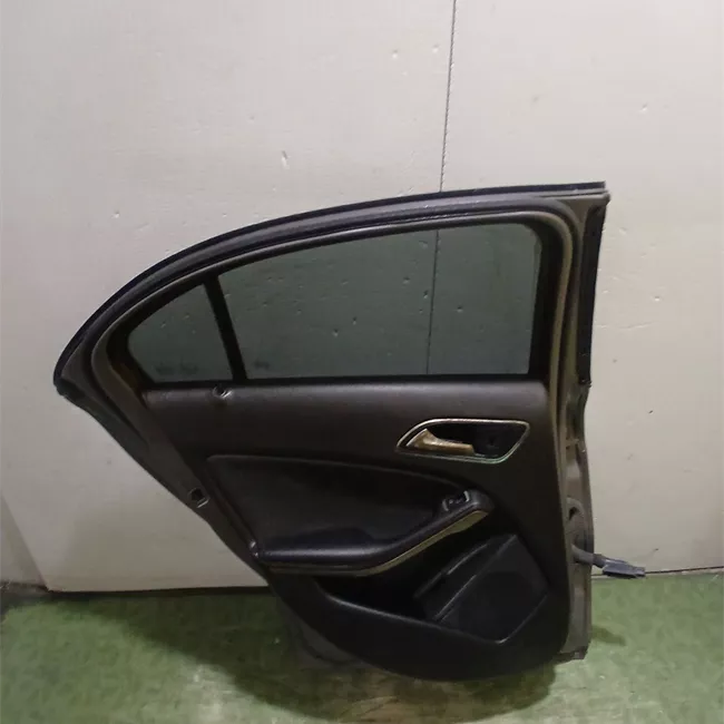 Porta posteriore sinistra