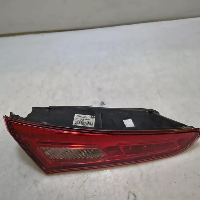 Fanale posteriore parte interno sinistro