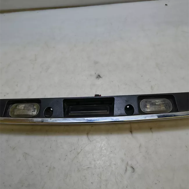 Maniglia portello posteriore Avantgarde/elegance cromato