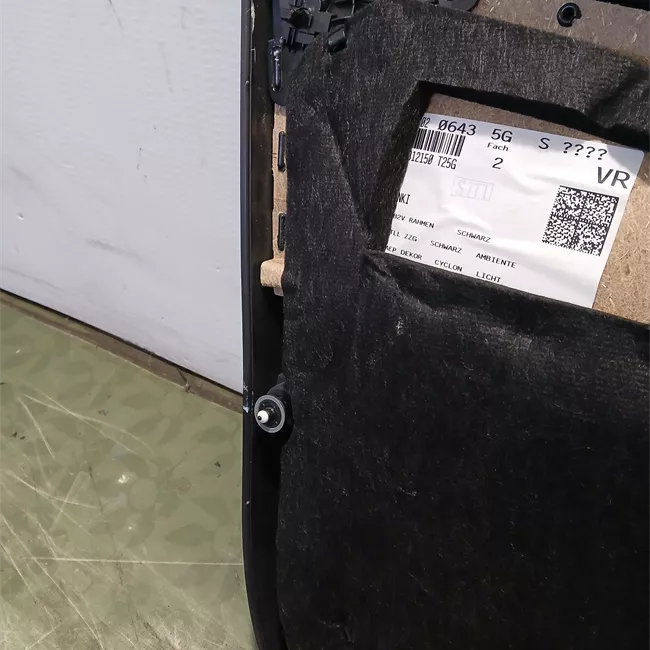 Pannello interno porta anteriore destro Tessuto nero titanio