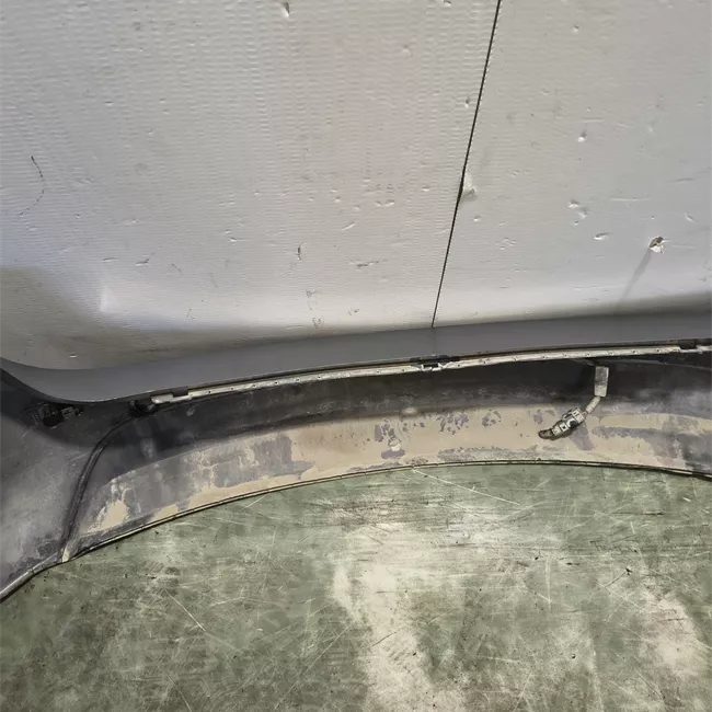 Paraurti posteriore con sensori parcheggio primer