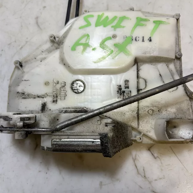 Serratura porta anteriore sinistra