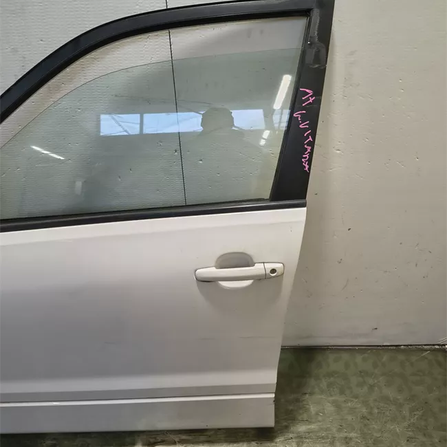 Porta anteriore sinistra