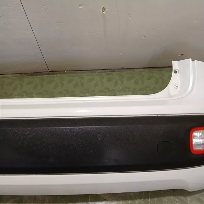 Paraurti posteriore primer