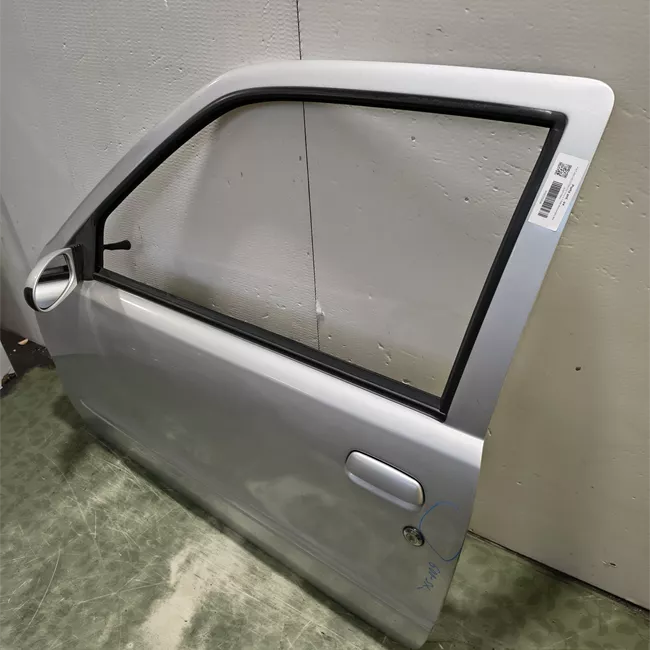 Porta anteriore sinistra