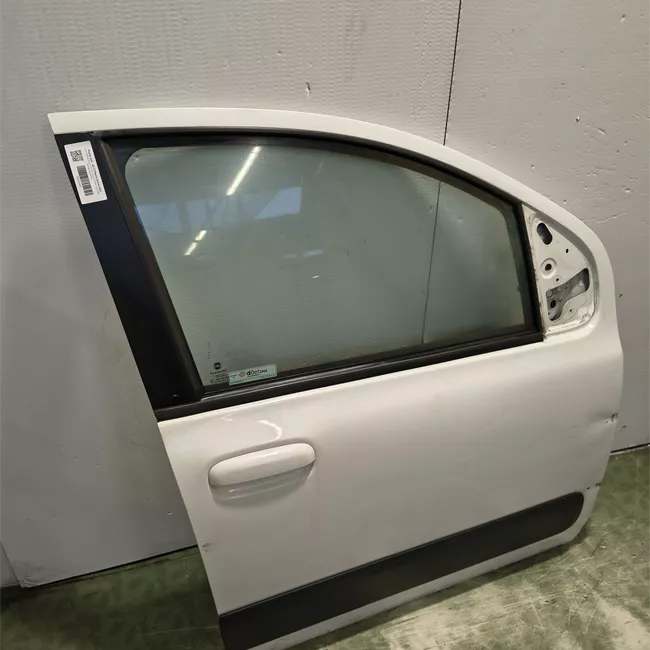 Porta anteriore destra con fasce paracolpi