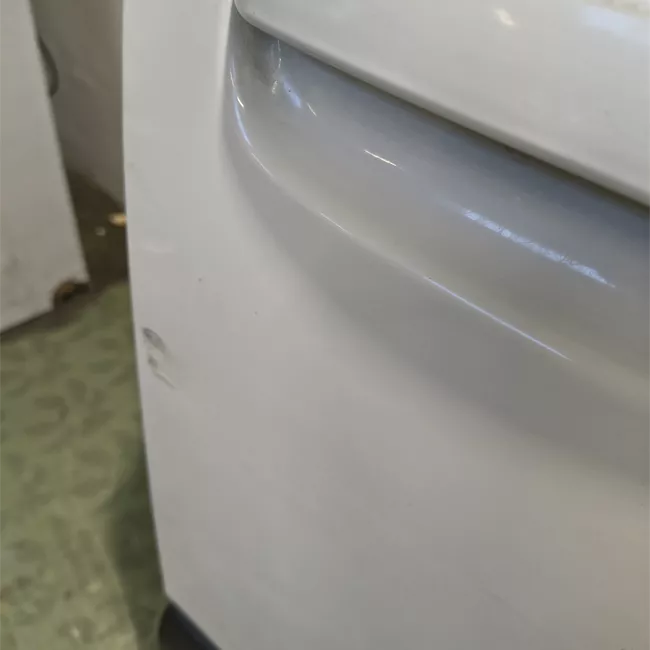 Porta anteriore destra con fasce paracolpi