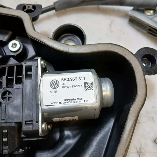 Alzacristallo elettrico porta posteriore sinistro