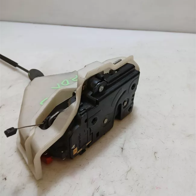 Serratura porta posteriore destra