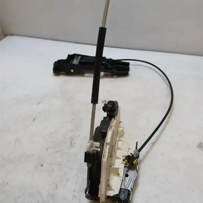 Serratura porta posteriore destra