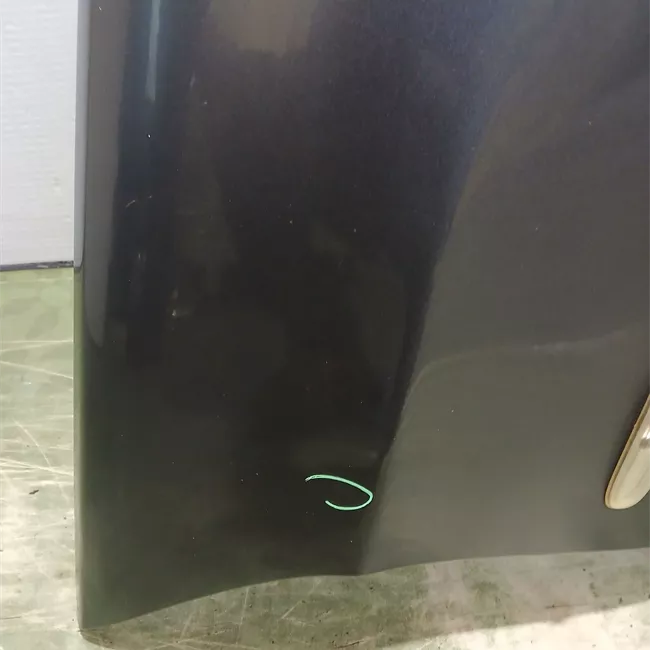 Parafango anteriore destro