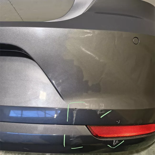 Paraurti posteriore con sensori parcheggio primer