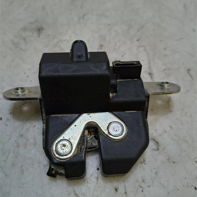 Serratura portello posteriore