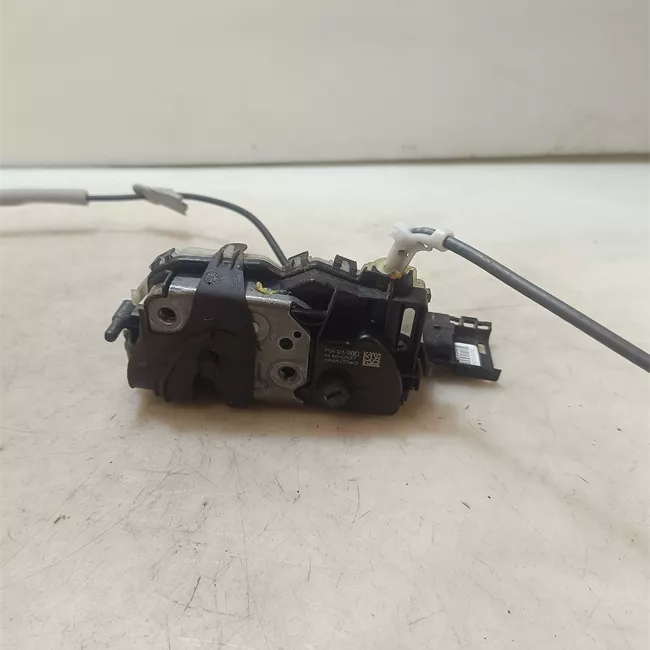 Serratura porta anteriore destra