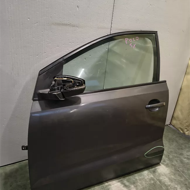 Porta anteriore sinistra