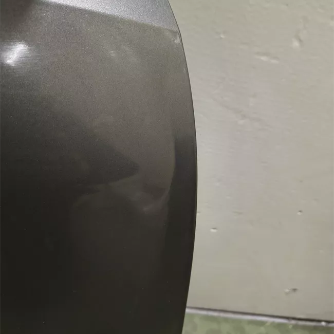 Porta anteriore destra