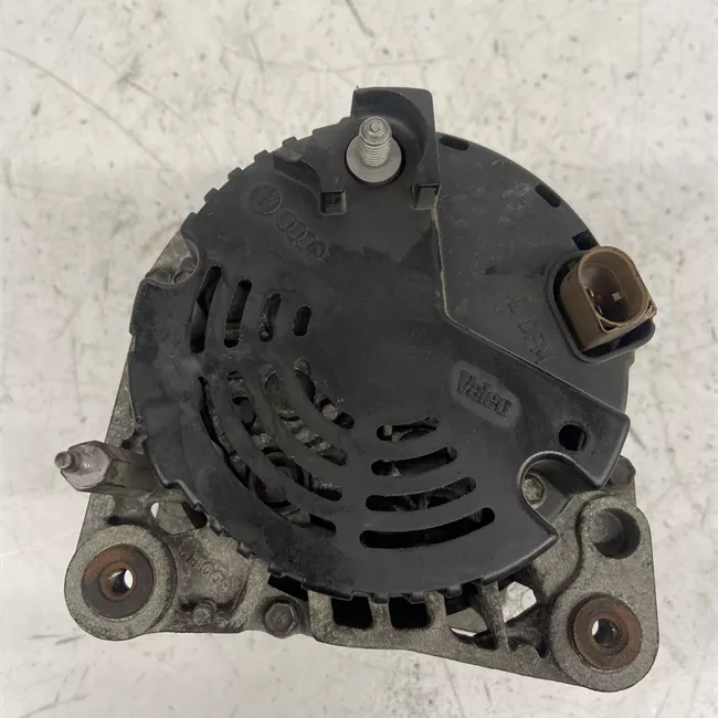 Alternatore Valeo/120A/rotazionale