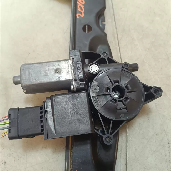 Alzacristallo elettrico porta anteriore con motorino sinistro