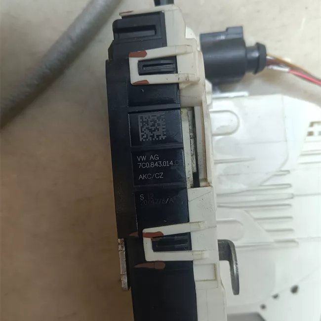 Serratura porta carico laterale scorrevole destra 4K3