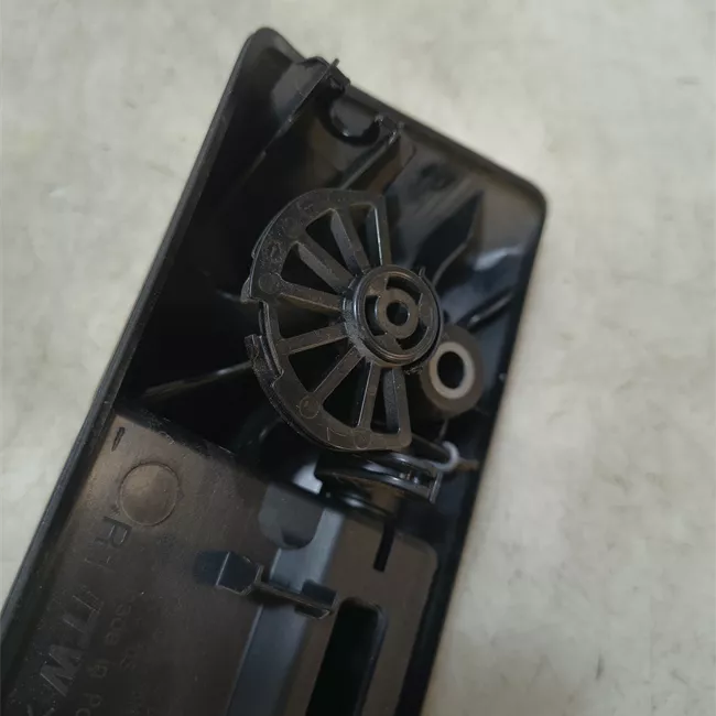 Maniglia interna porta carico laterale destra