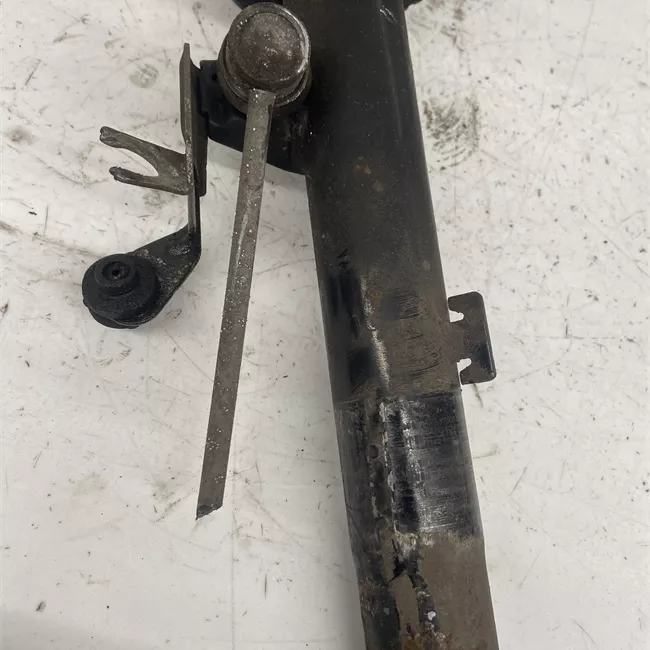 Ammortizzatore anteriore sinistro