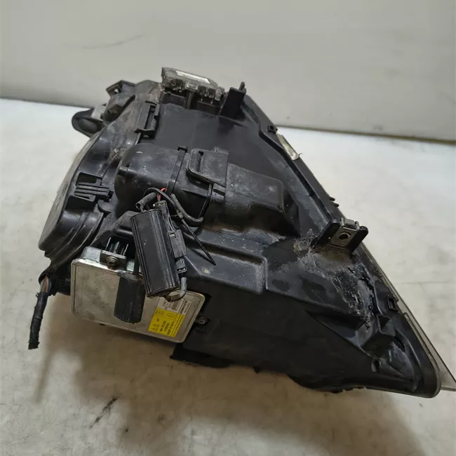 Proiettore destro zkw luce xenon