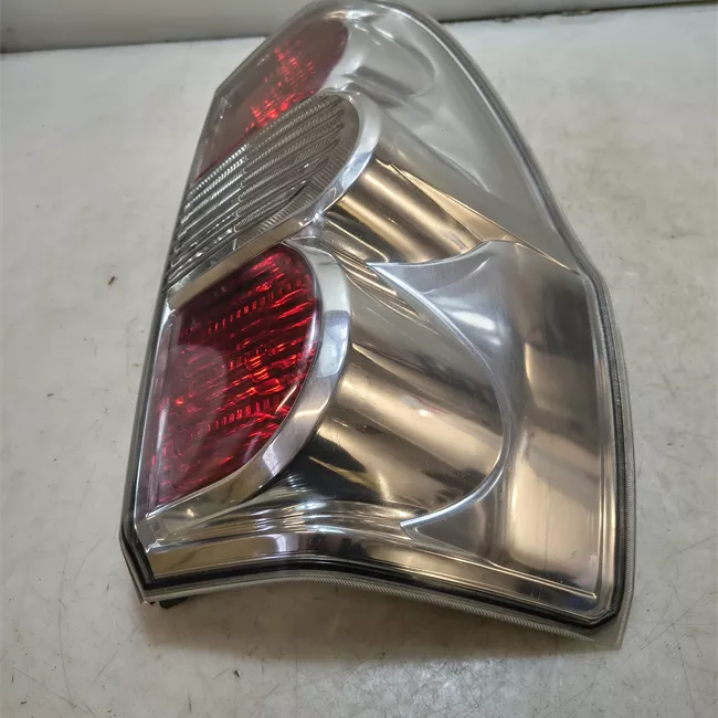 Fanale posteriore sinistro