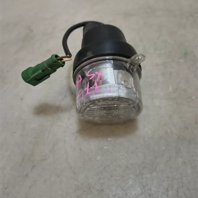 Proiettore fendinebbia sinistro 12/03>