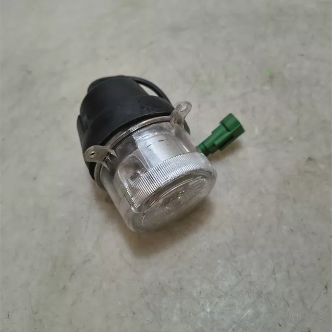 Proiettore fendinebbia sinistro 12/03>