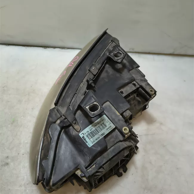 Proiettore sinistro regolazione altezza