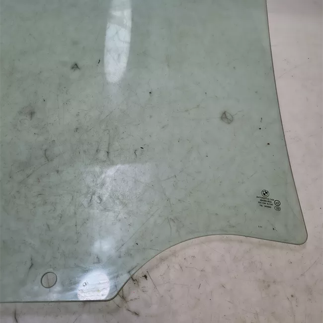 Scendente porta posteriore sinistro