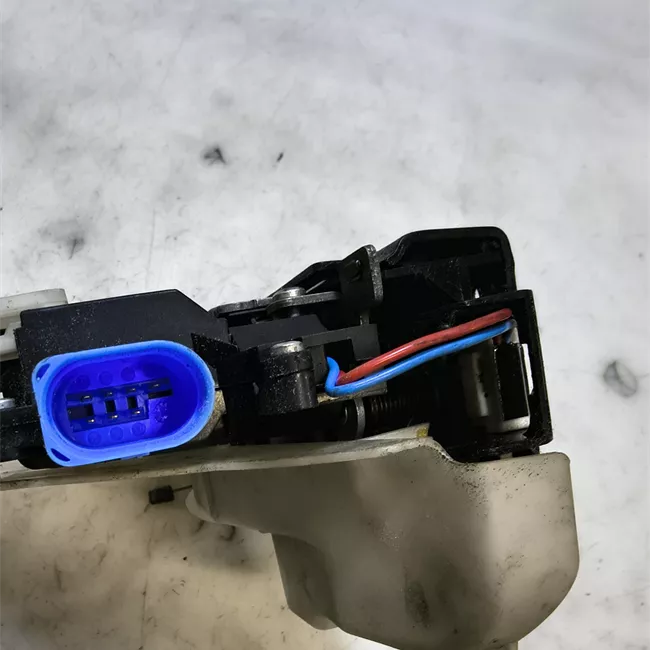 Serratura porta posteriore destra