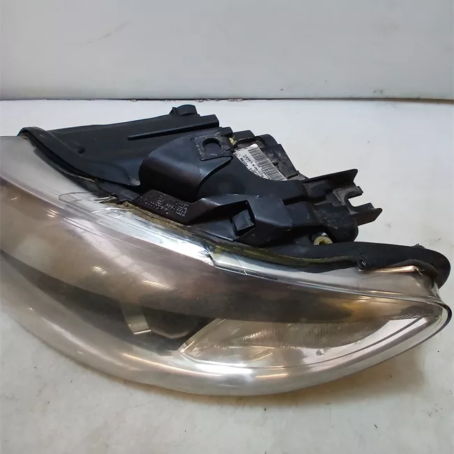 Proiettore sinistro Xeno