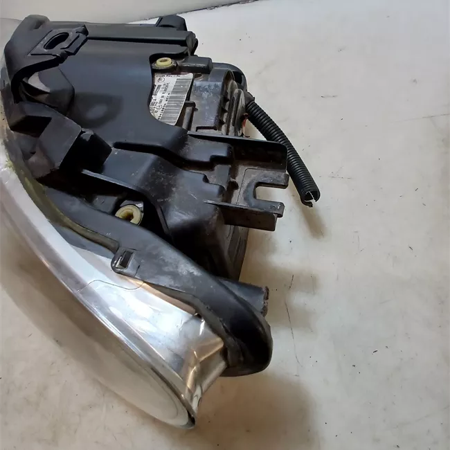 Proiettore sinistro Xeno