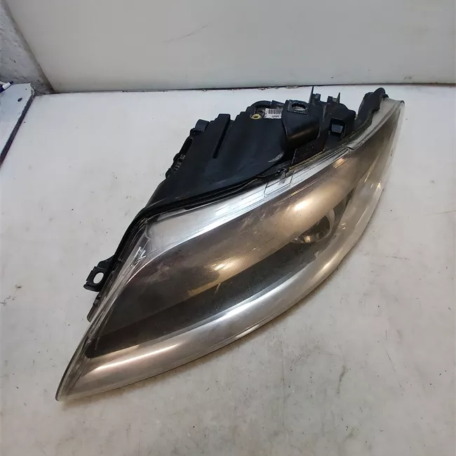 Proiettore sinistro Xeno