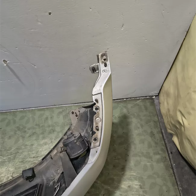 Paraurti anteriore con primer/serie 45