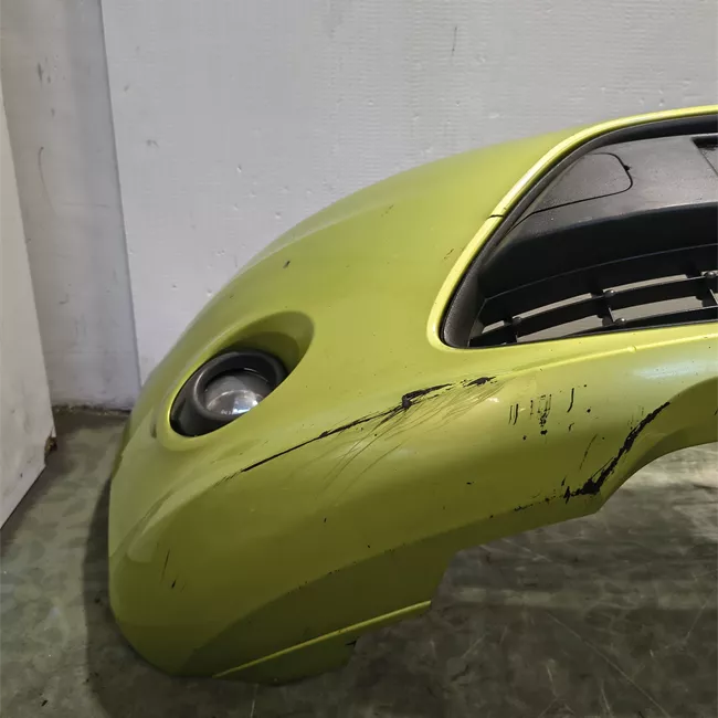 Paraurti anteriore con fendinebbia Primer