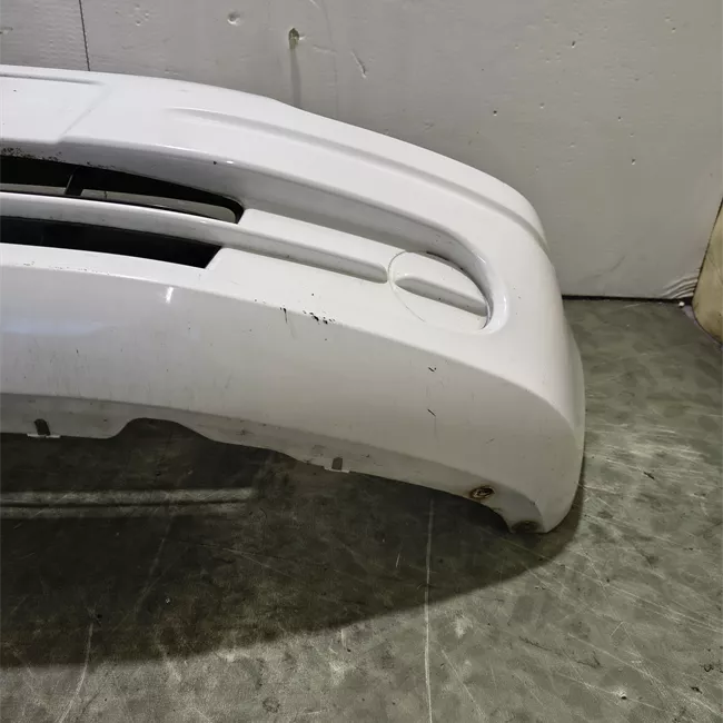 Paraurti anteriore t.4G000001>