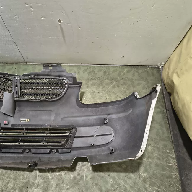 Paraurti anteriore t.4G000001>