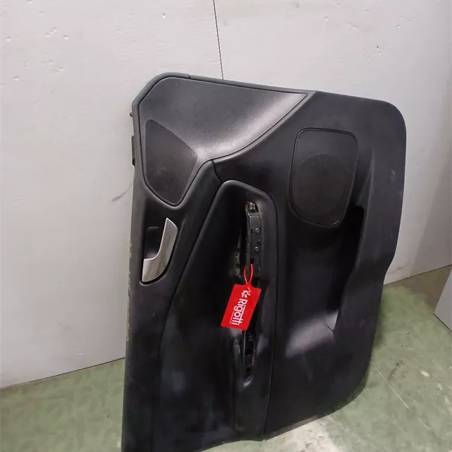 Pannello interno porta anteriore sinistro nero