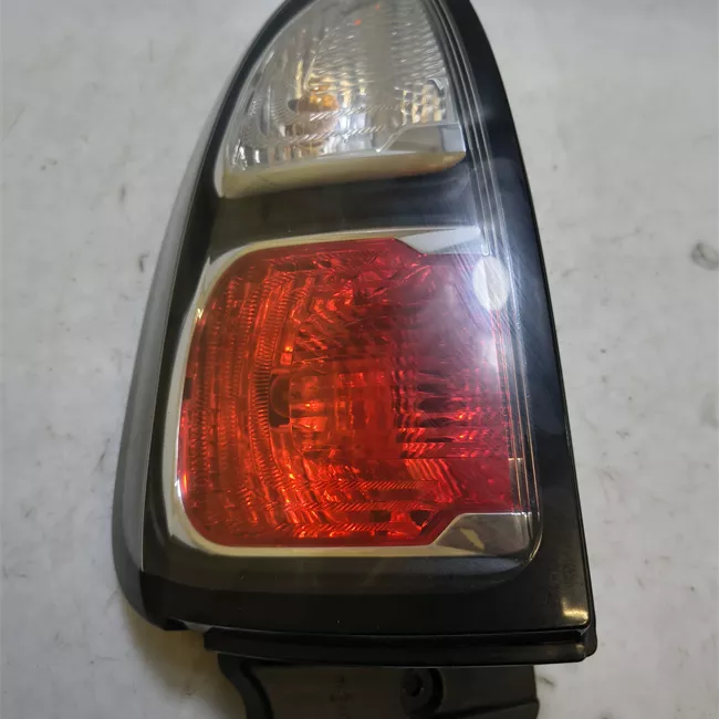 Fanale posteriore sinistro