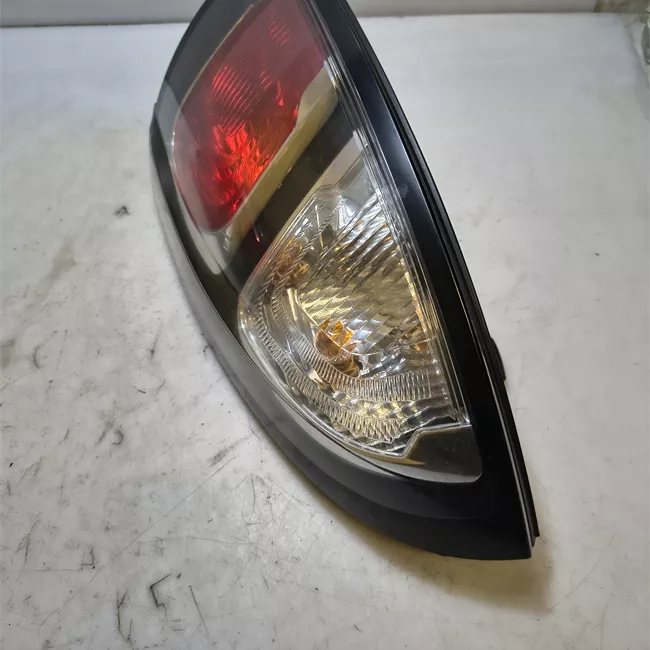 Fanale posteriore destro