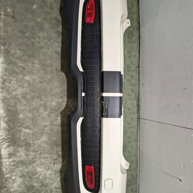 Paraurti posteriore primer