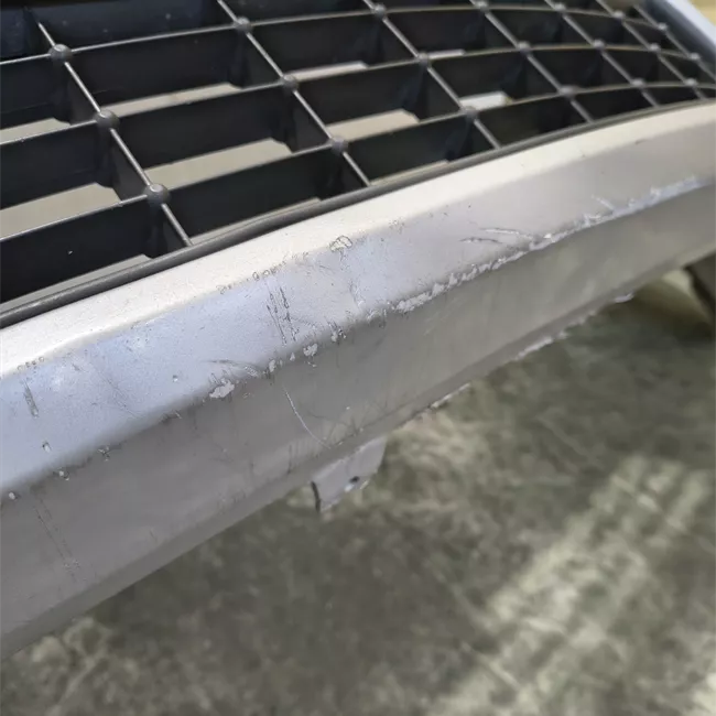 Paraurti anteriore primer