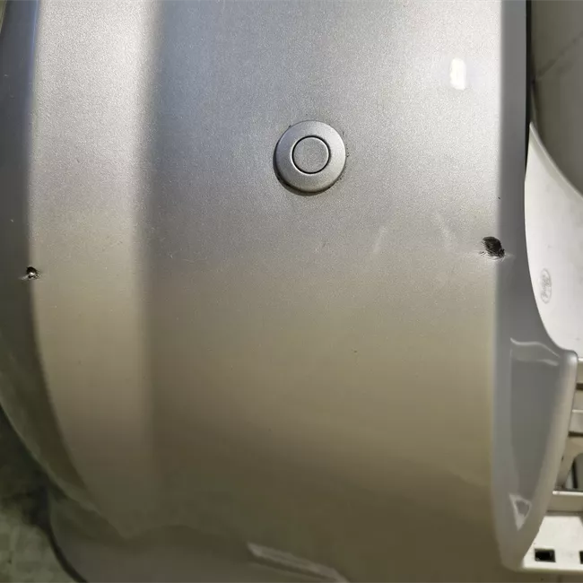 Paraurti posteriore con primer