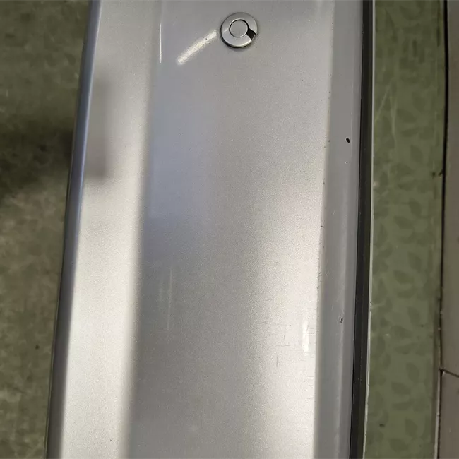 Paraurti posteriore con primer