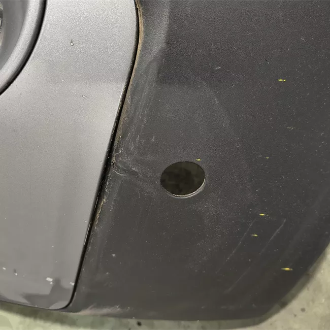 Paraurti anteriore senza park distance control pdc