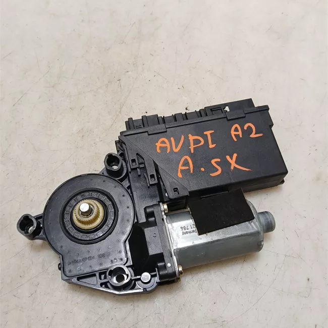 Motorino alzacristallo porta anteriore sinistro