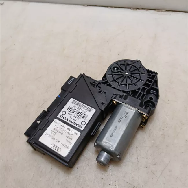 Motorino alzacristallo porta anteriore sinistro